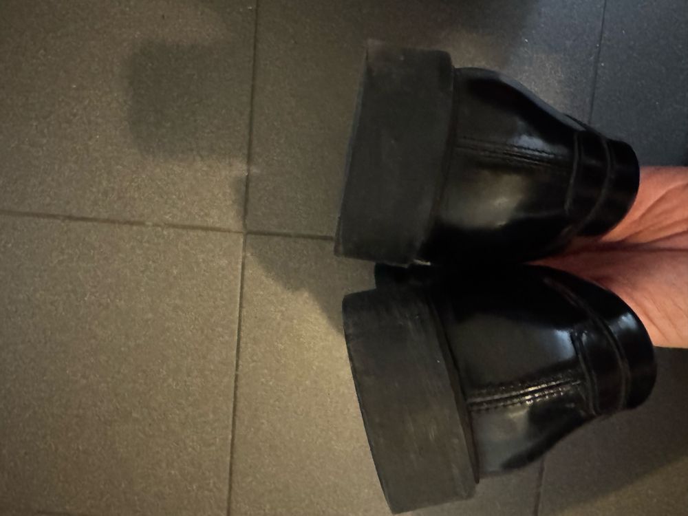 Чоловічі чорні лофери Zara 43 р