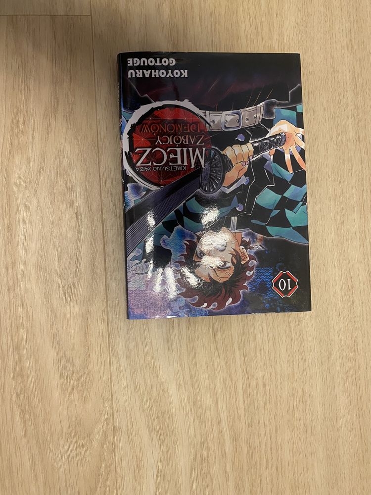 Demon slayer tom 10