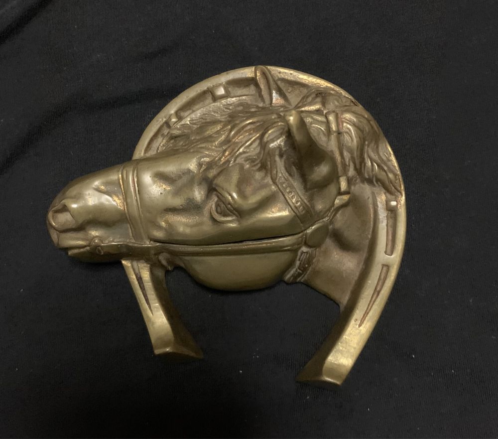 Tinteiro cabeça de cavalo em bronze antigo