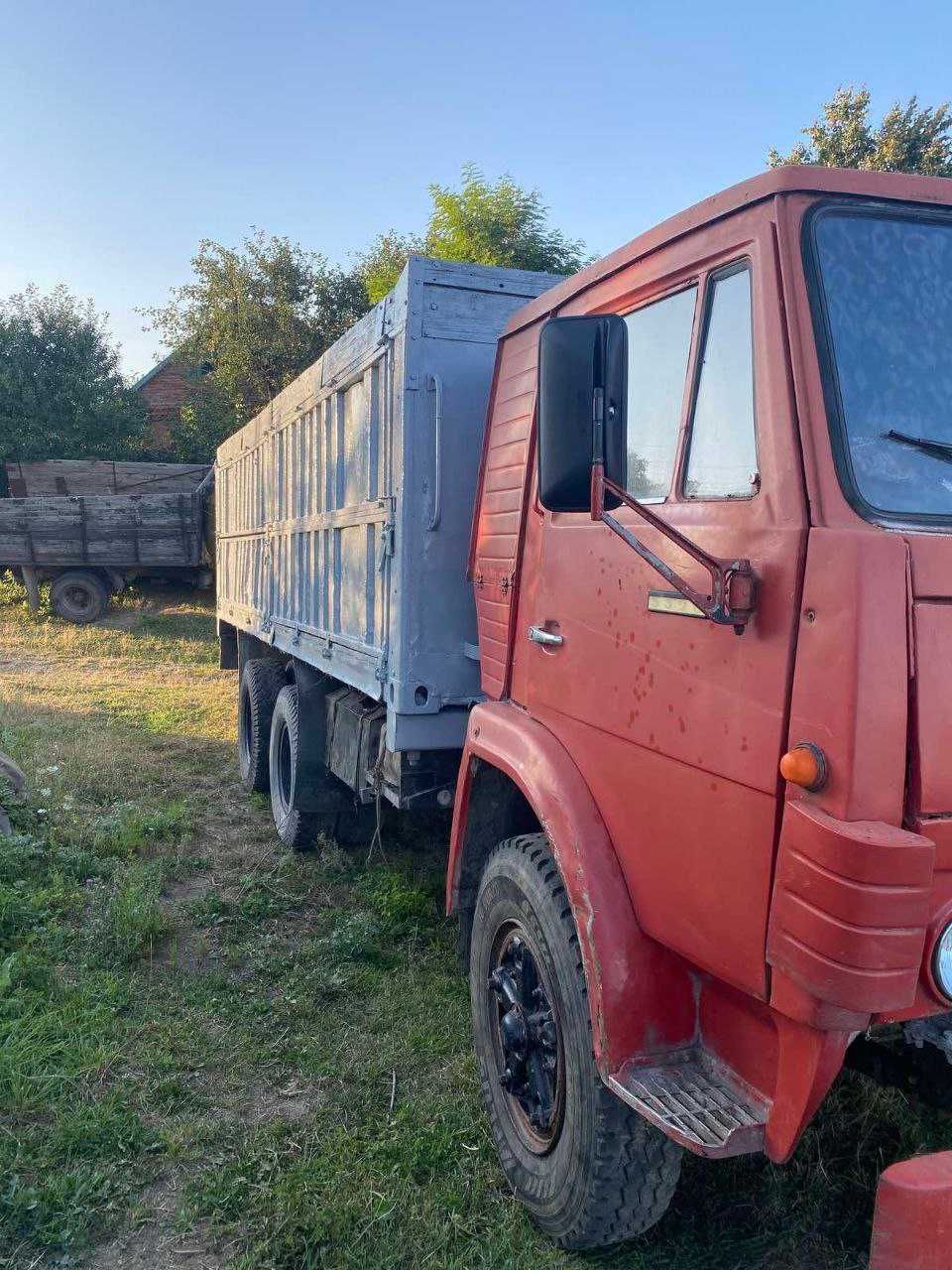 Продам КамАЗ з причепом