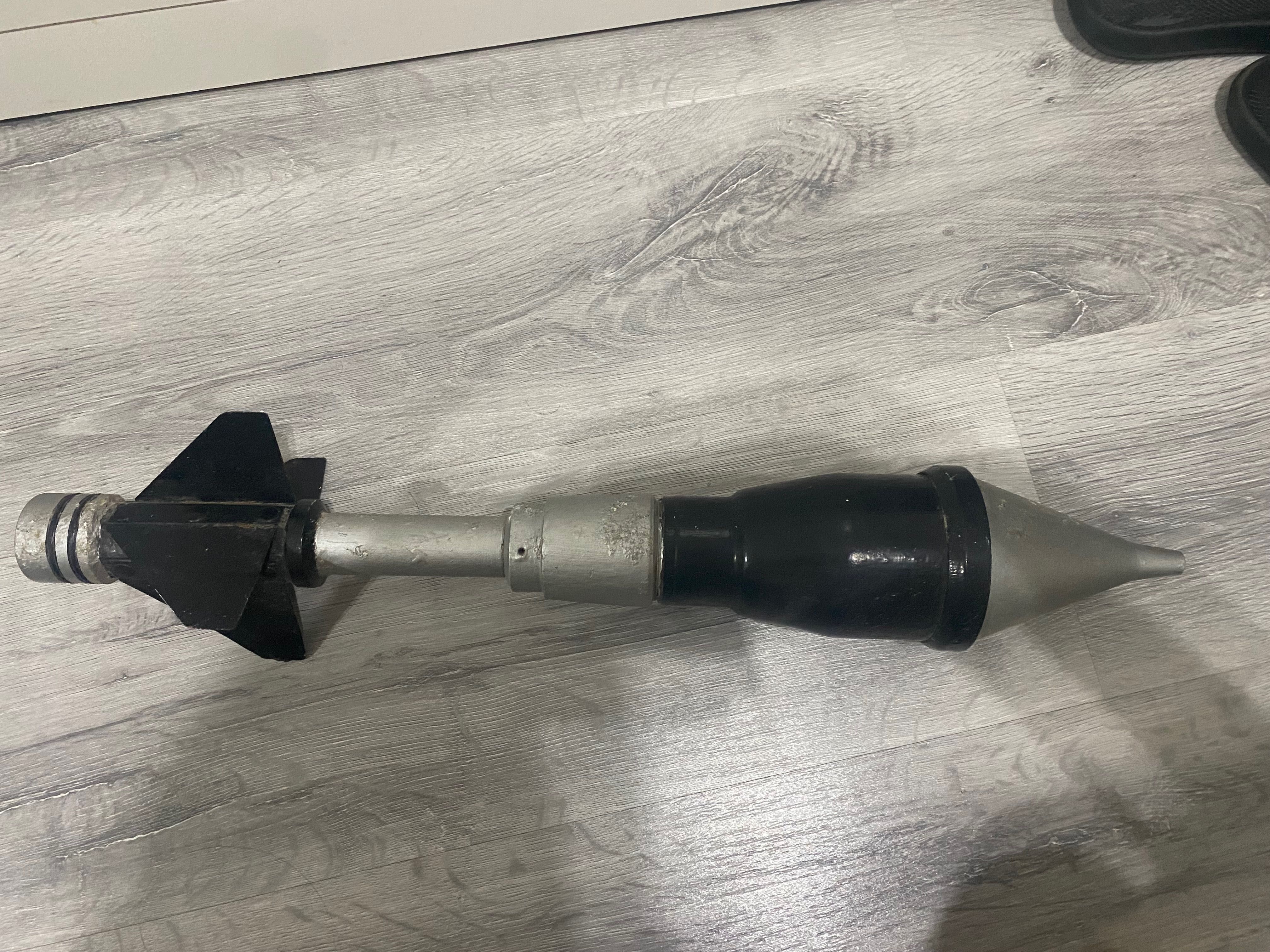 TORPEDO MILITAR ( restaurar)