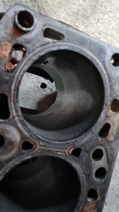 Блок Ford connect или Focus II