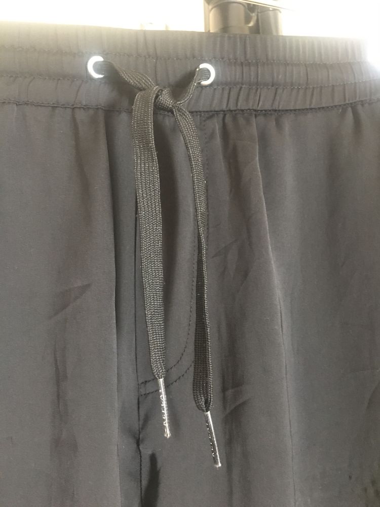 Calça Replay Jeans em tecido tipo seda