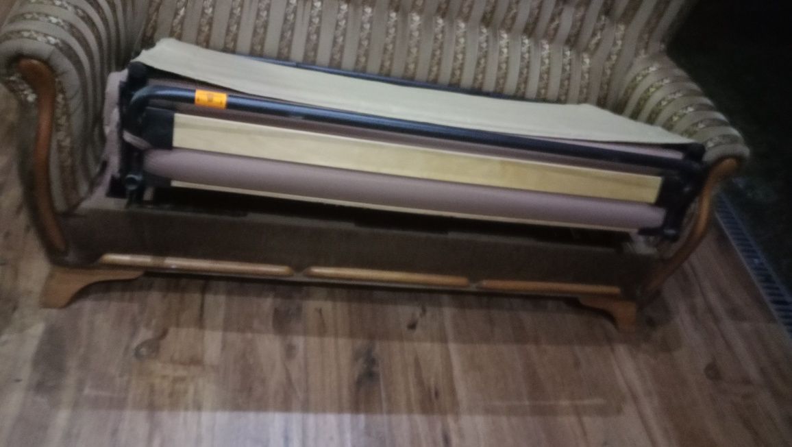 Sofa rozkładana dwu osobowa