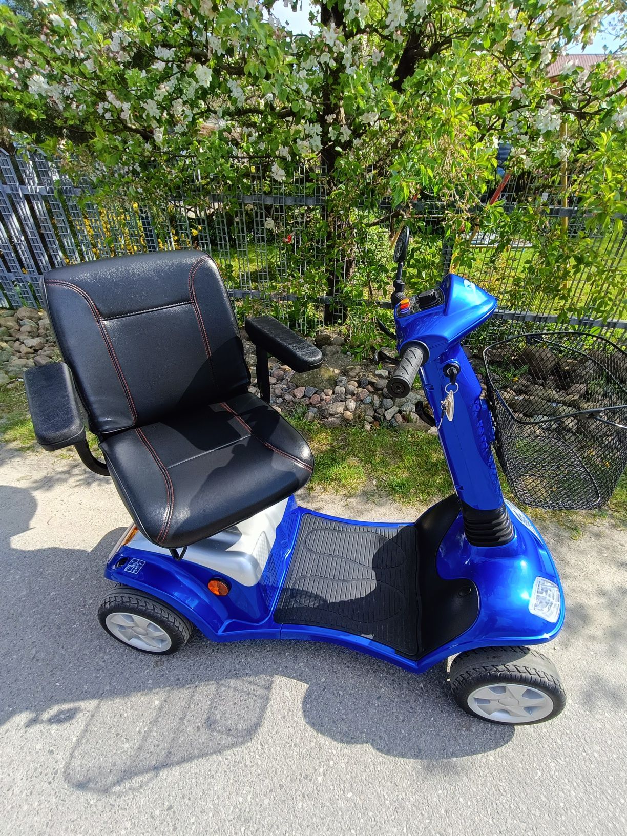 Skuter inwalidzki elektryczny KYMCO SUPER 8