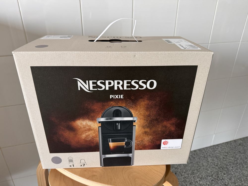 Nespresso Pixie (novo modelo)