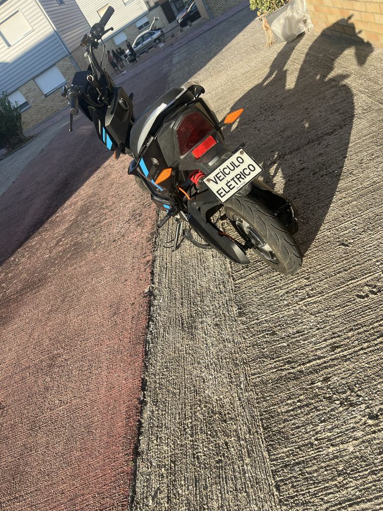 Vendo mota voltrish