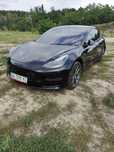 Продам Tesla model 3