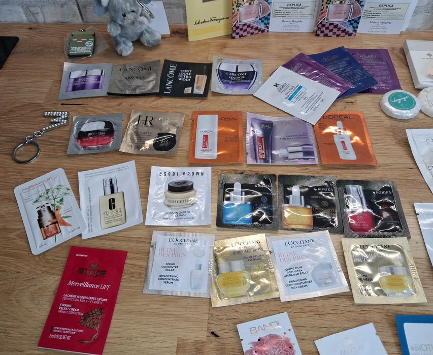 Kosmetyczka Kuferek BANGERHEAD Kalendarz Adwentowy Woreczki + Gratisy