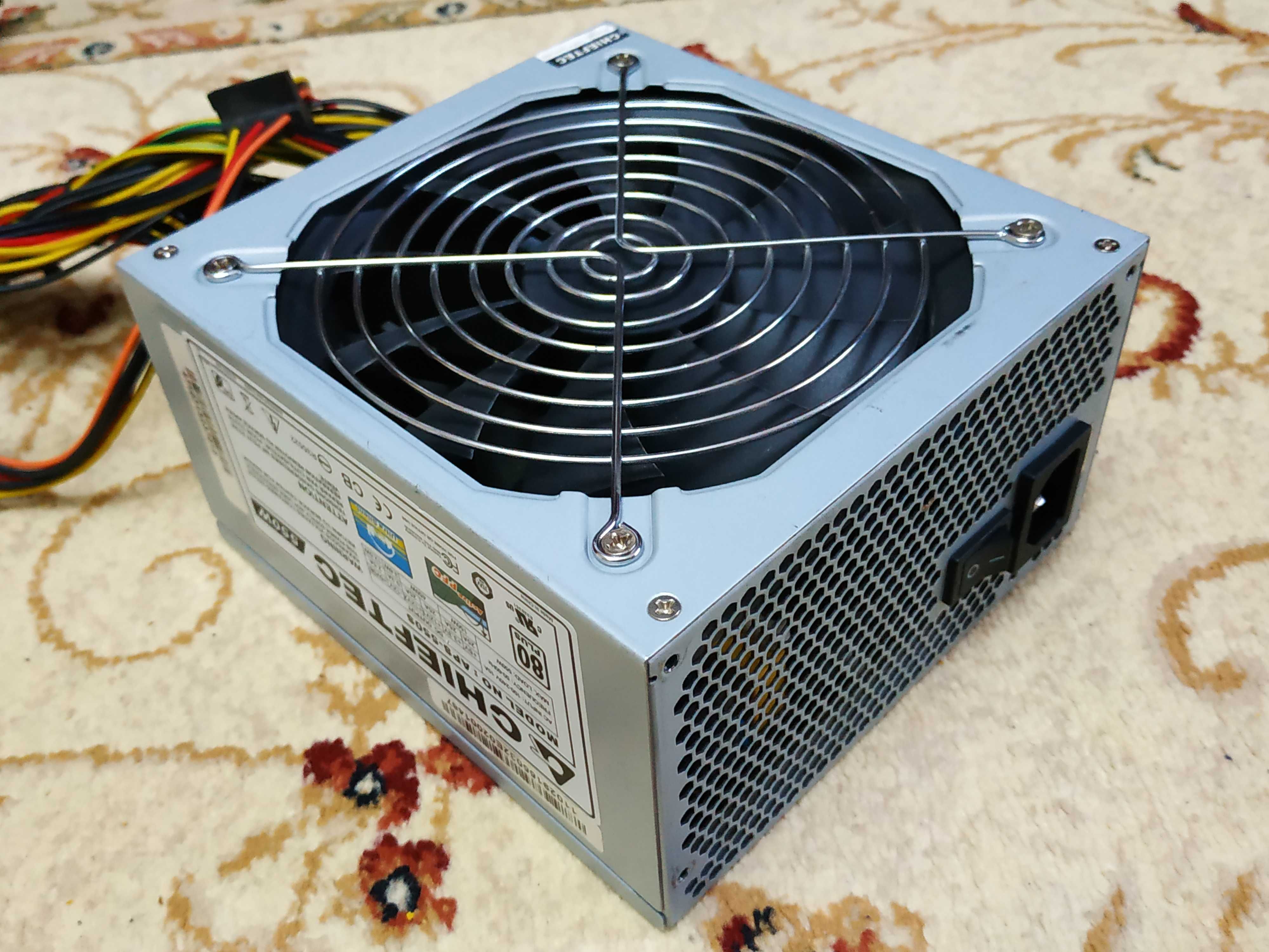блок питания 550W CHIEFTEC