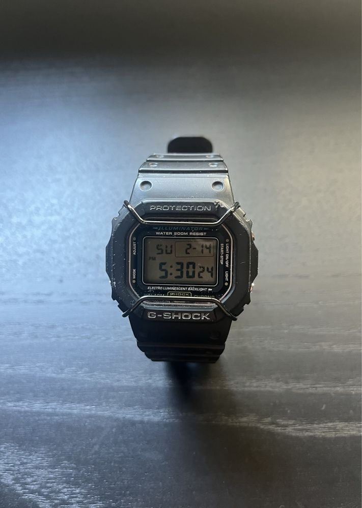 CASIO G-Shock DW-5600UE
