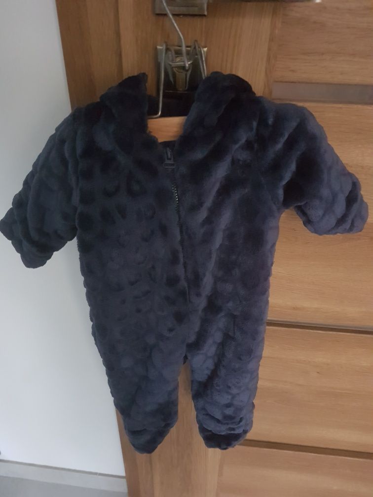 Polarowy kombinezon f&f dinozaur