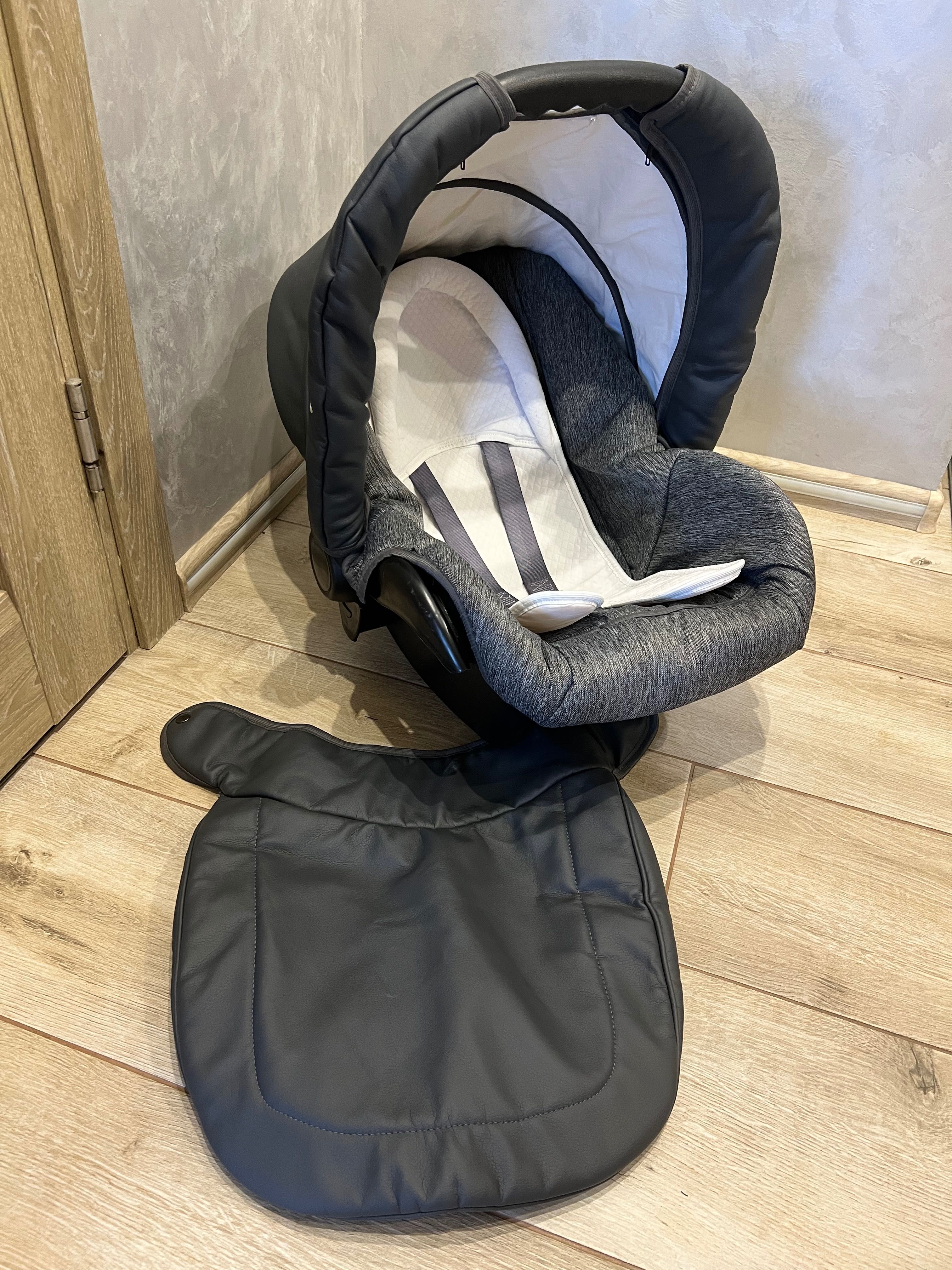 Коляска 3 в 1 Mikrus Onyx