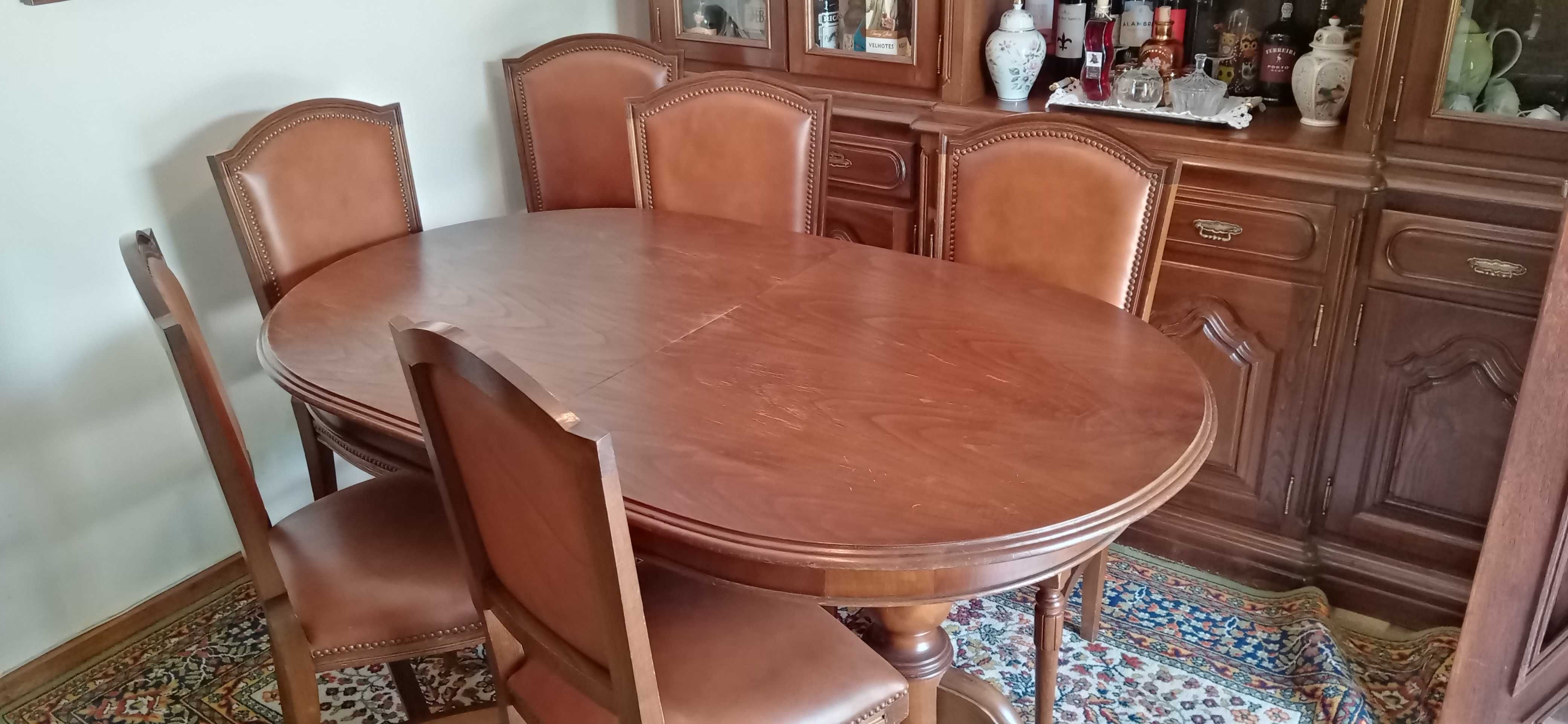 Mesa de Sala Jantar + 6 Cadeiras