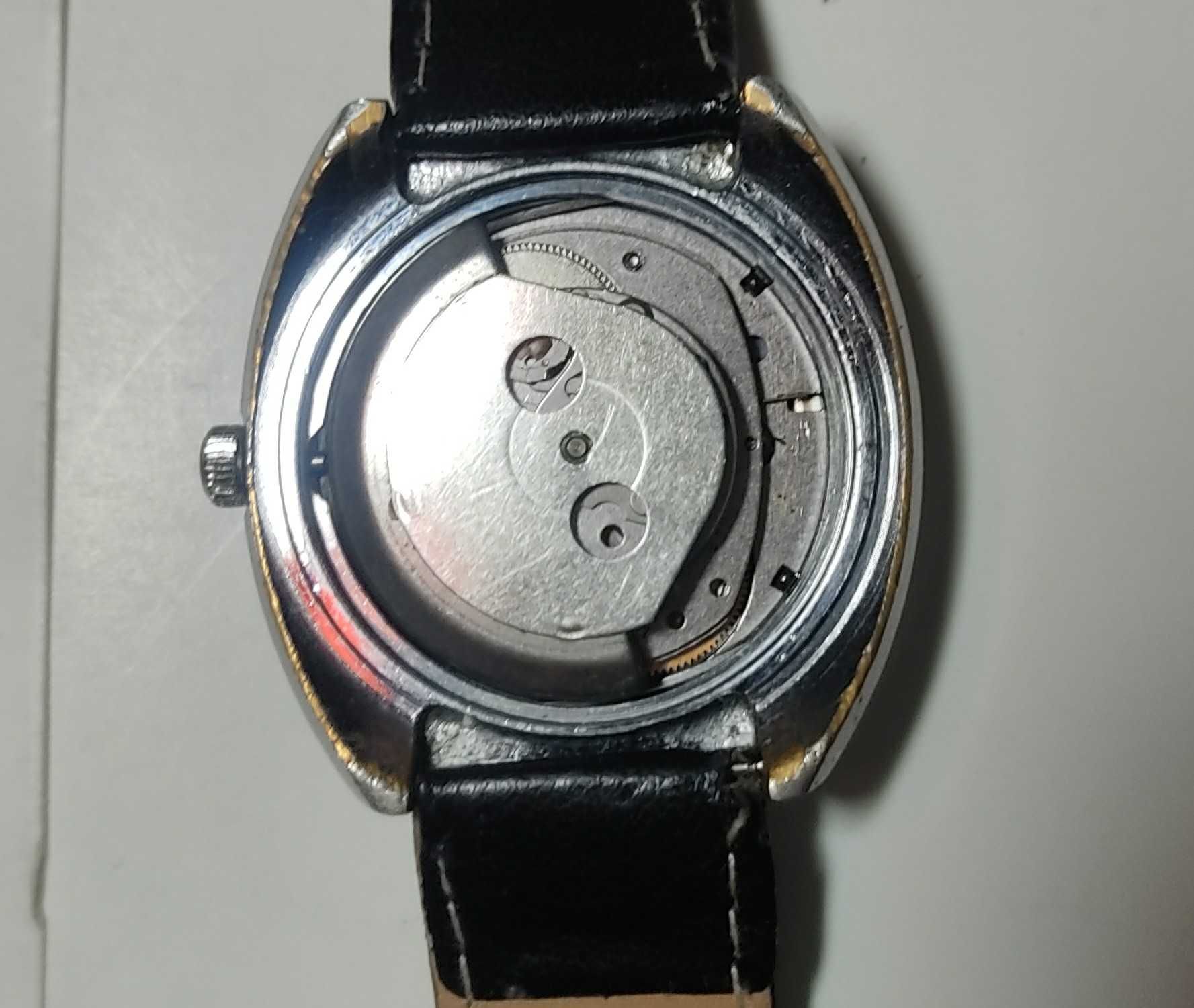Relógio Timex automático (Fábrica do Estoril 1975)