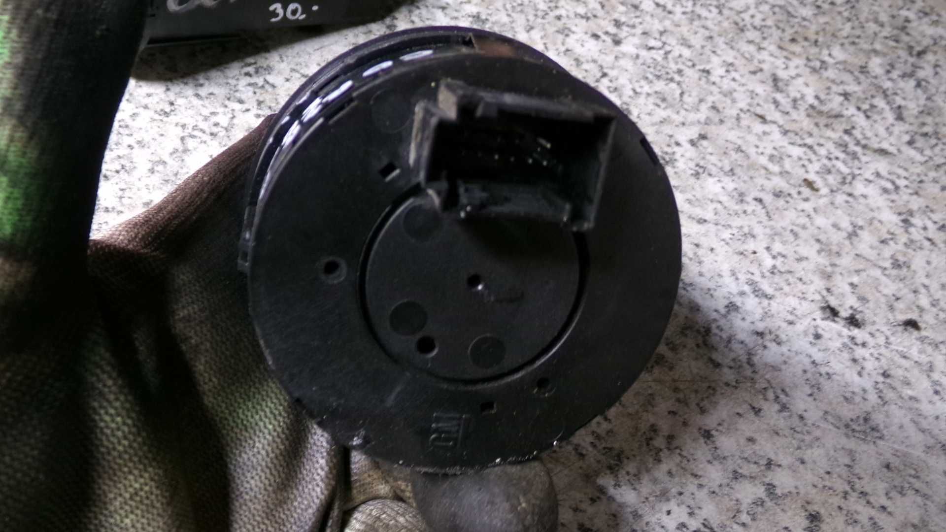 Mar5 Włącznik przełącznik świateł opel corsa D wysyłka części