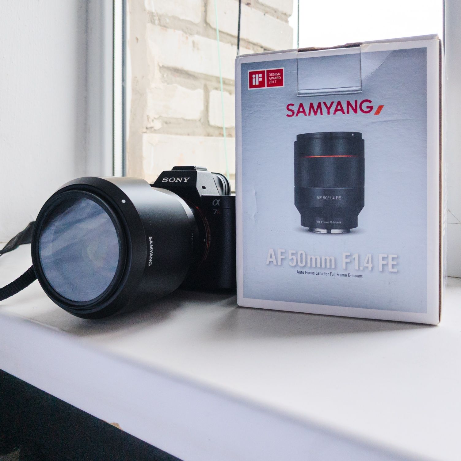 Об'єктив Samyang AF 50mm f/1.4 FE