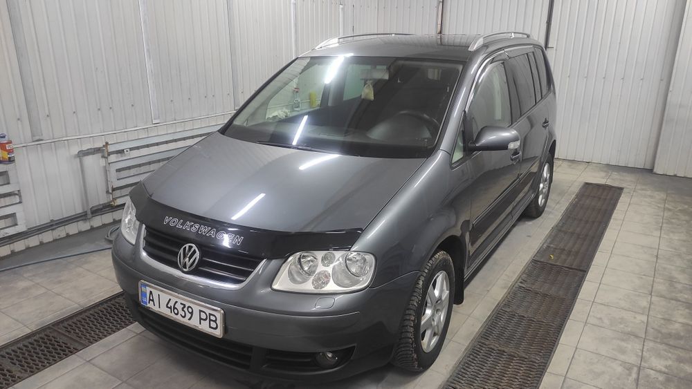 Фольксваген Тауран