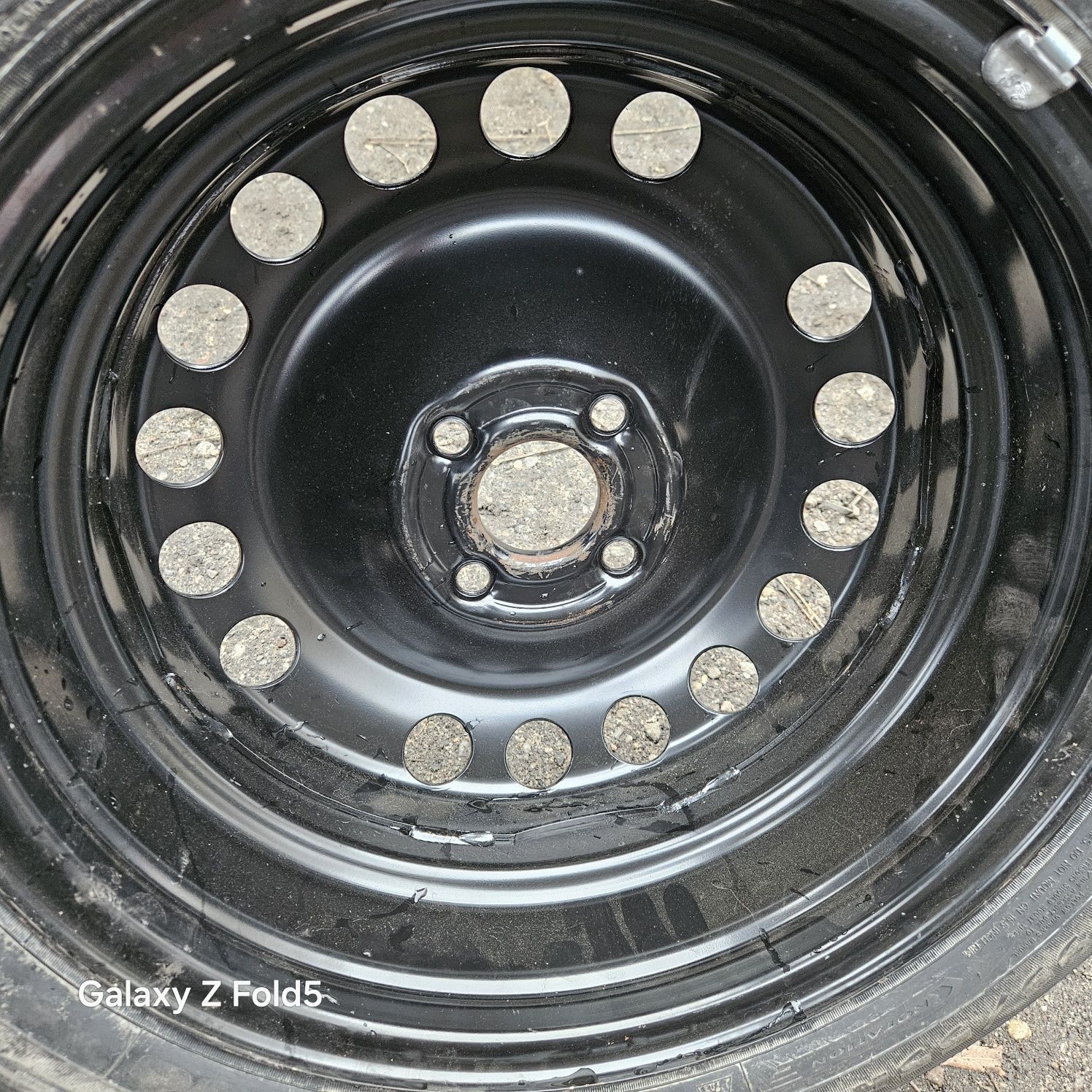 Nowe koło 195/55/16 Opel Corsa E Corsa D Meriva 4x100 ET40 Całoroczne