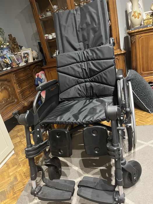 Wózek inwalidzki vermeiren D200