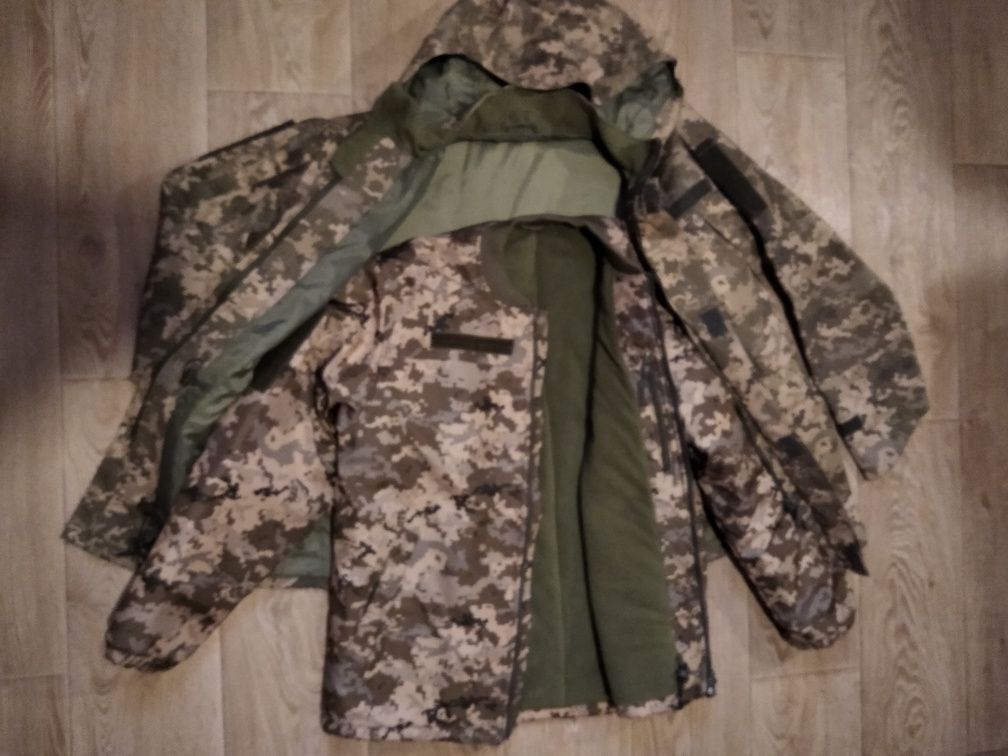 Куртка зимняя, брюки для охоты Solognac, камуфляж