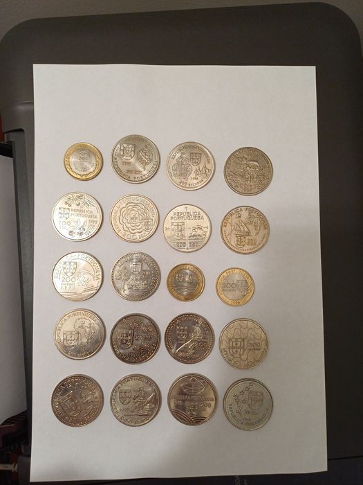 Moedas de 200,00 escudos em prata