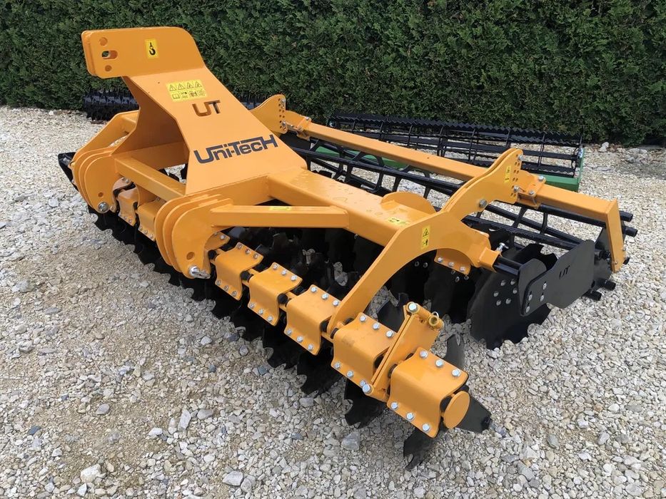 Agregat talerzowy Brona talerzowa Uni-Tech 2,5 2,7 3 ścierniskowy