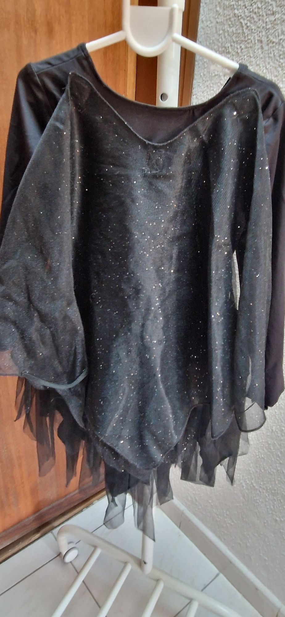 Máscara de gato preto