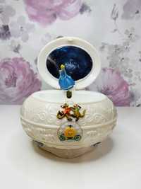Pozytywka,pudełko na biżuterie Disney Kopciuszek, vintage 1997