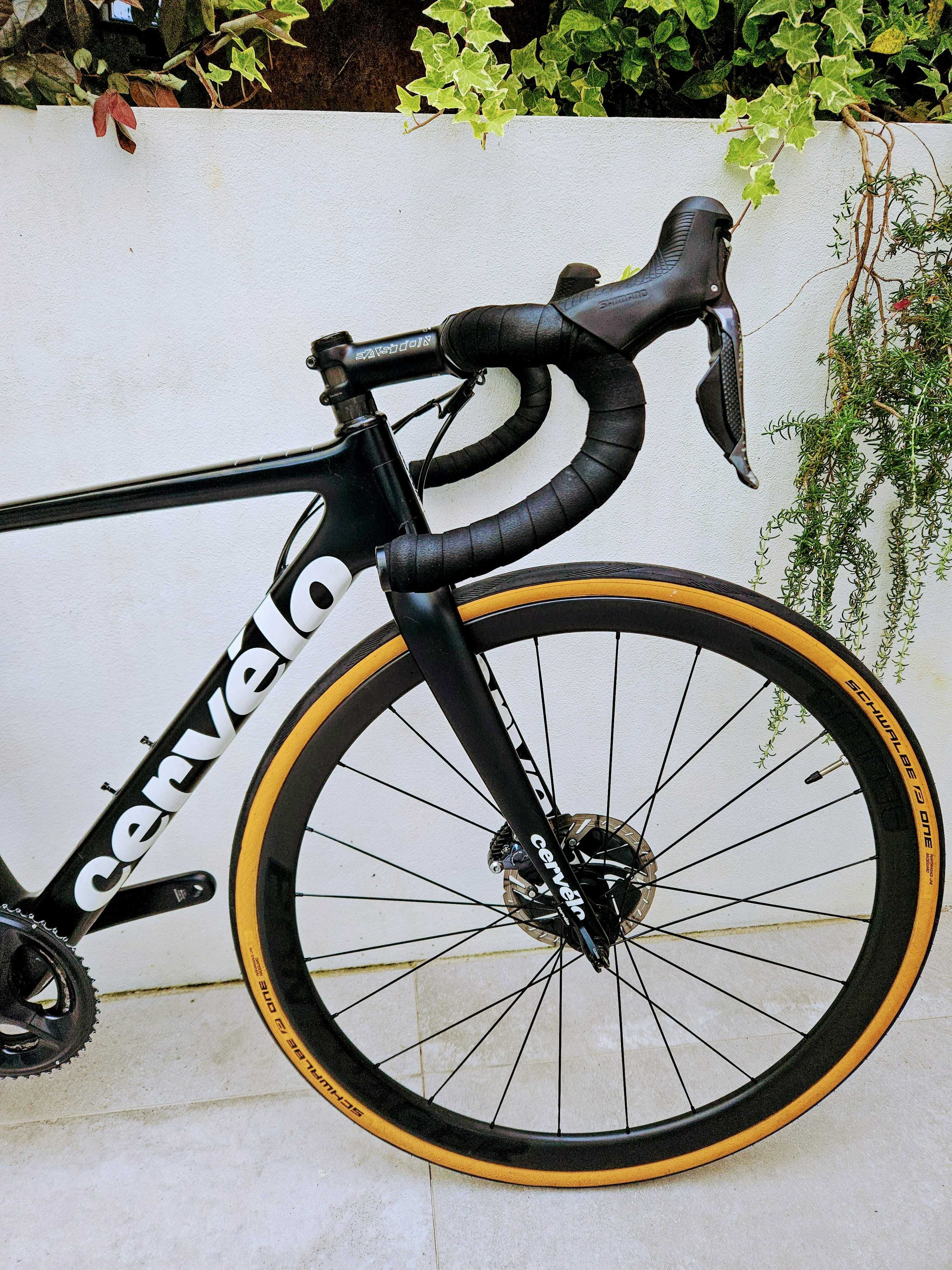 Cervelo R3 Full Ultegra Travão de Disco, Tamanho 51 Di2