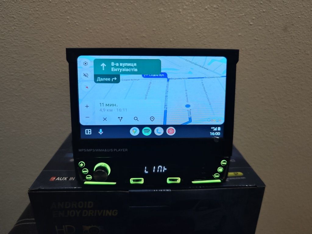 Автомагнитола 1Din 7" с CarPlay и Android Auto  с выдвижным экраном