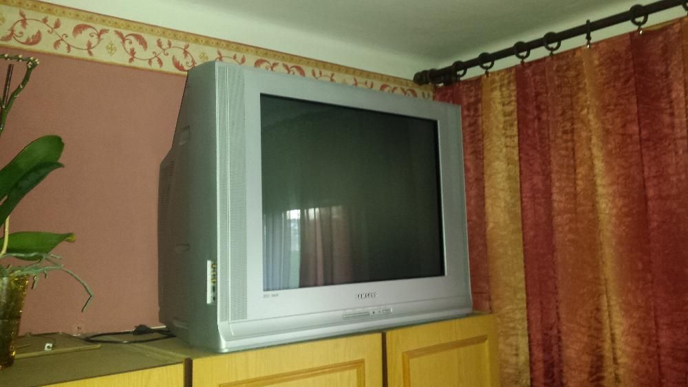 TV Samsung 29" płaski ekran