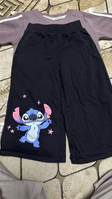 Лот одягу на дівчинку