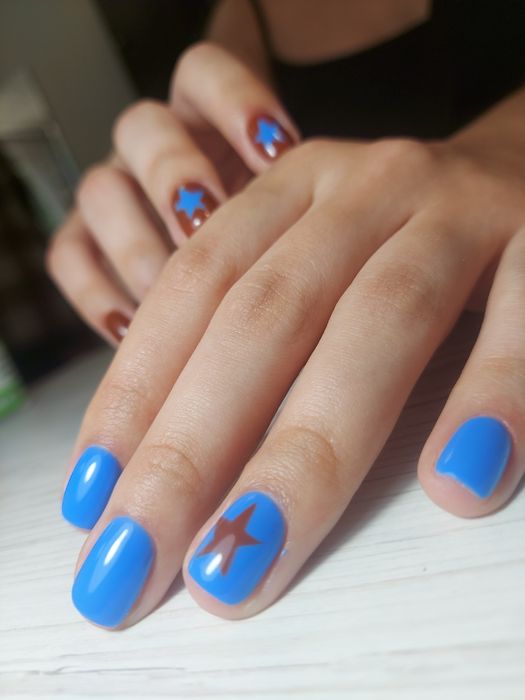 Манікюр/педикюр/нарщення