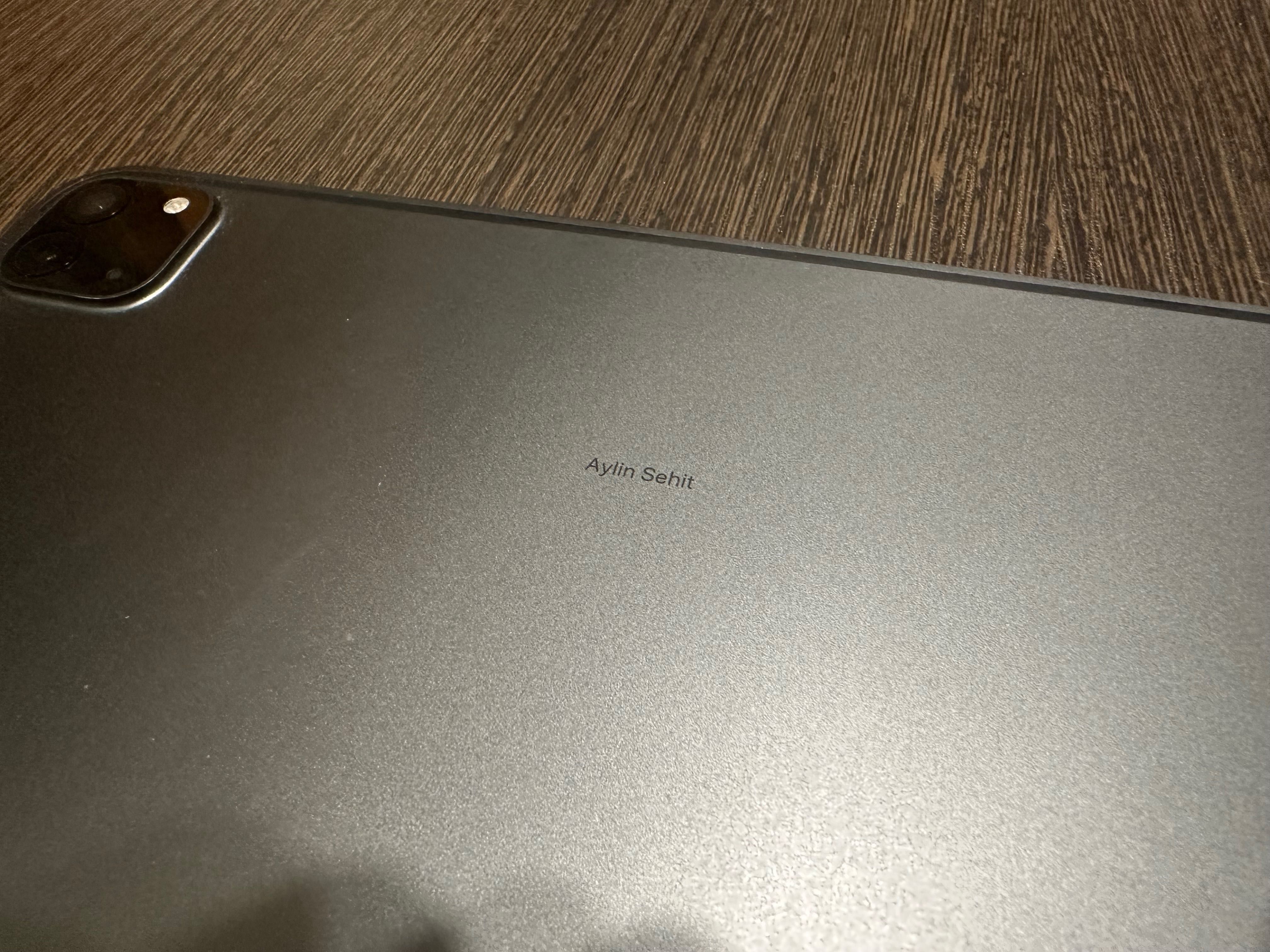 Продам iPad Pro 4 12.9" 128GB Space Grey (2020)