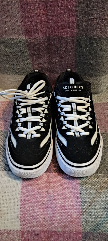 Кеды 36 размер Skechers