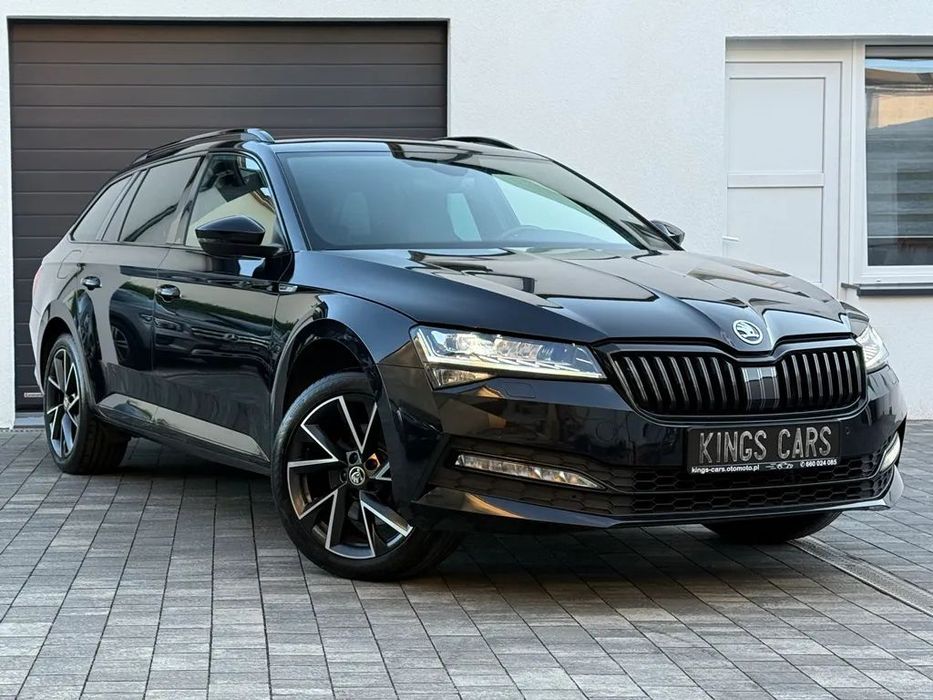 Skoda Superb SPORT LINE ! FULL LED ! Alcantara ! Kamera ! Ambiente LED ! MAXX