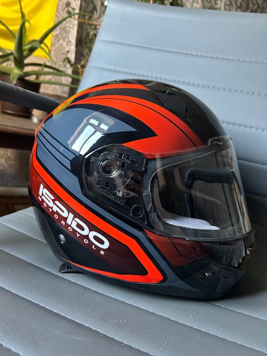 Мотошолом ispido