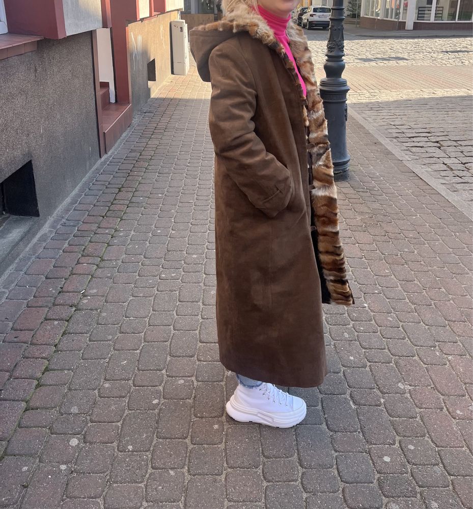 Skóra zamszowa z lisem