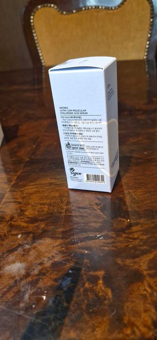 Isntree - Ultra - Low Molecular Hyaluronic Acid Serum -50ml