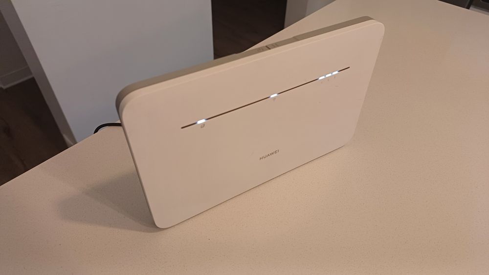 Router Huawei b535 232a