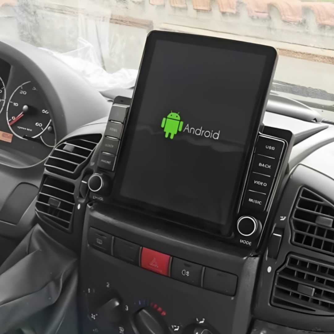 Auto Rádio Multimédia com GPS Integrado