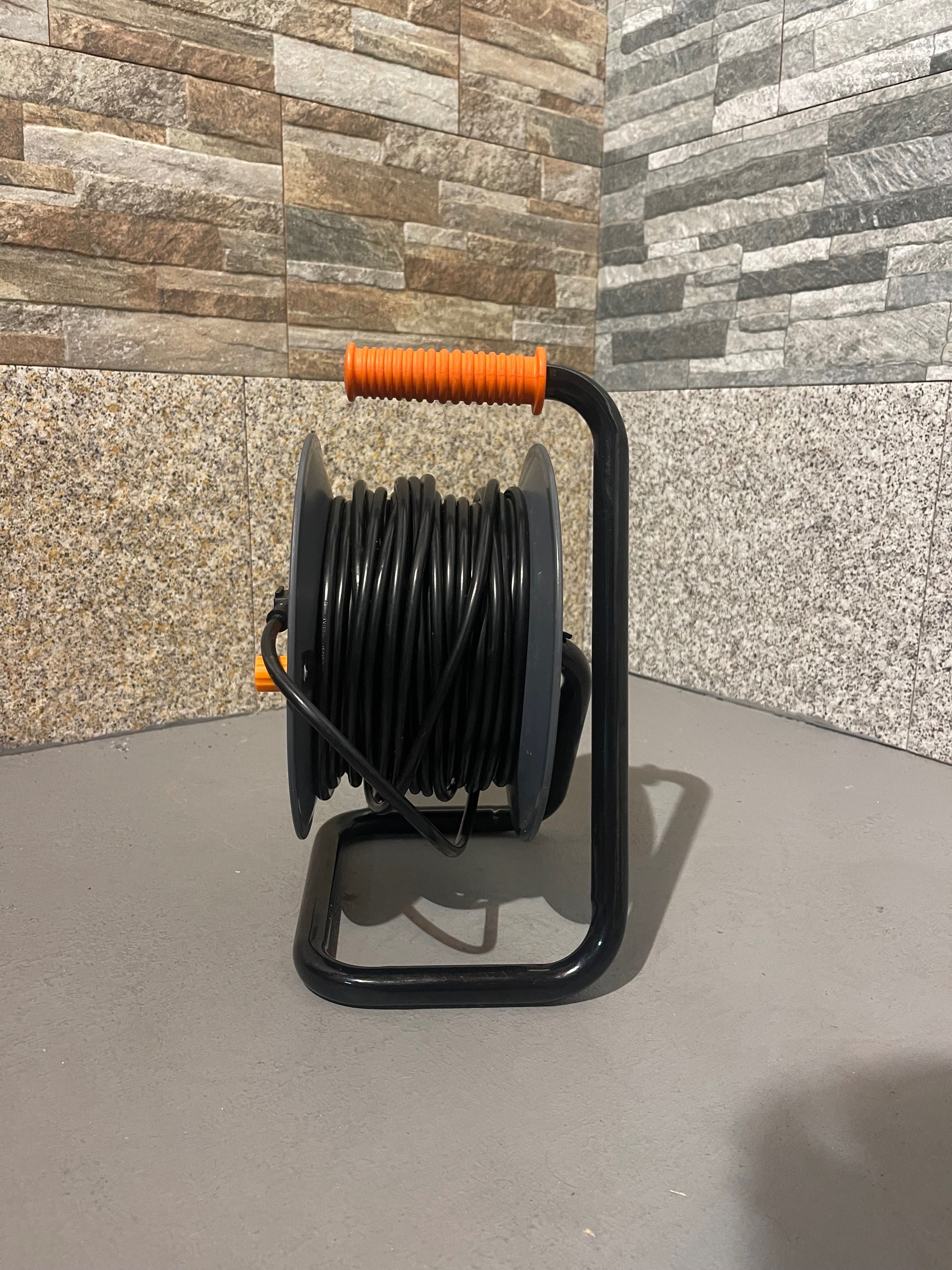 Extensão com enrolador