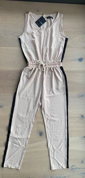 Beżowy kombinezon - Lato