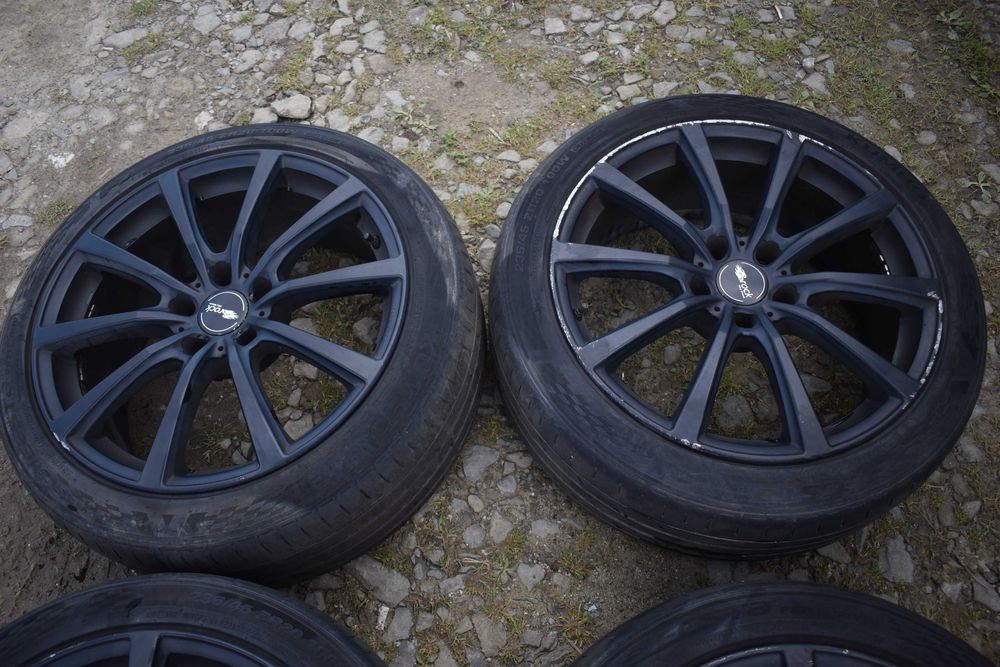 Felgi aluminiowe opony 235/45R20 FIAT FREEMONT 8.5" x 20" 5x127.BROCK