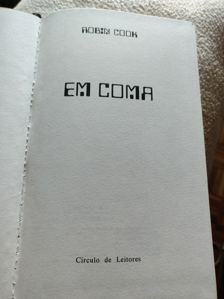 Coma - Robin Cook e outros