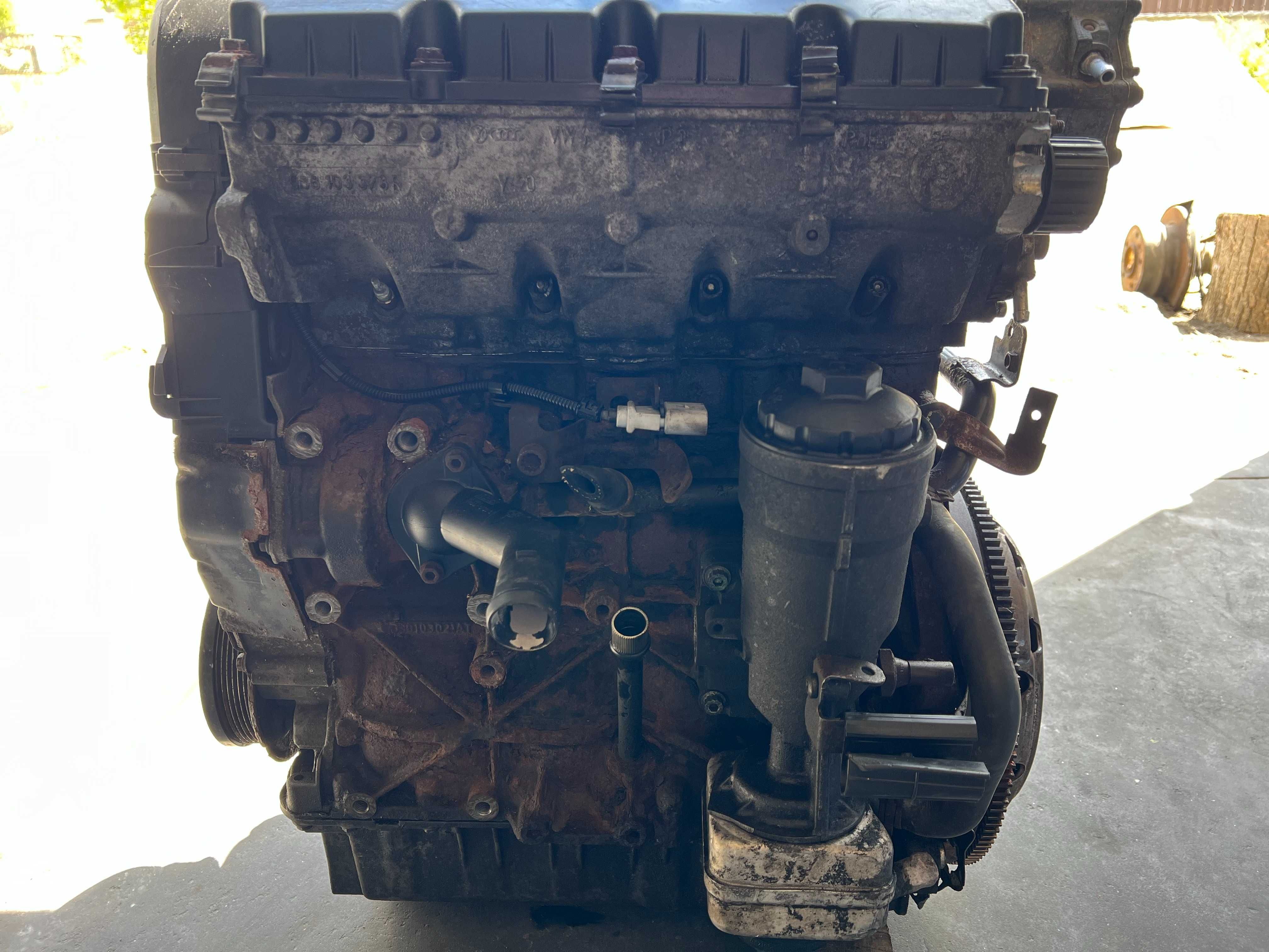 Двигун Мотор Фольксваген Кадди Volkswagen Caddy 2.0 SDI BDJ BST BDK