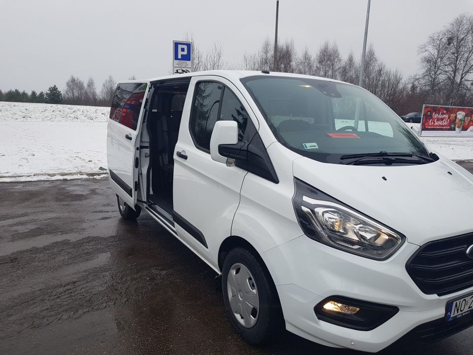 Wynajem busów i autobusów. Wynajem busa i autobusu. Bus 9 osób.