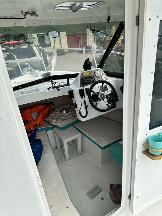 QUICKSILVER 620 Pilothouse
