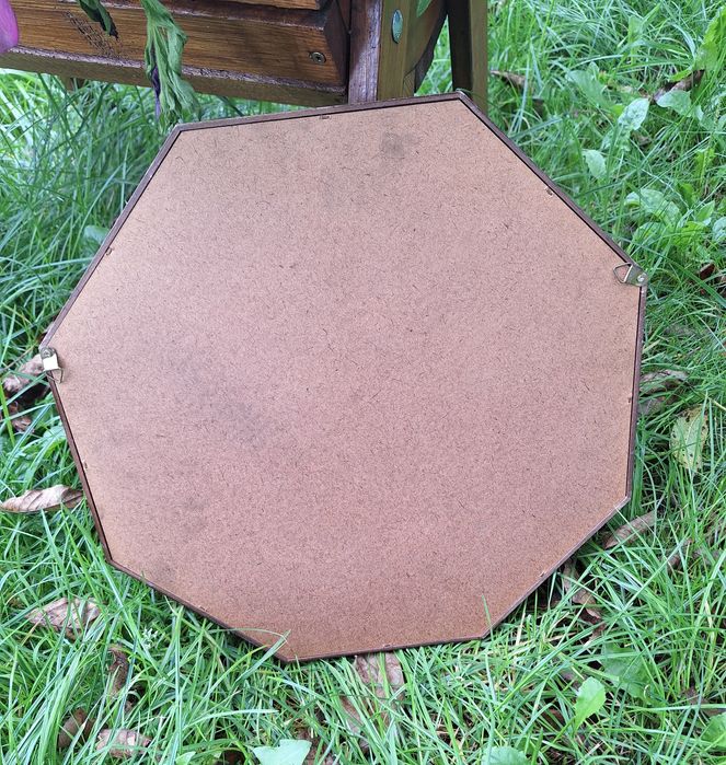 Gablotka witrynka na przedmioty kolekcjonerskie